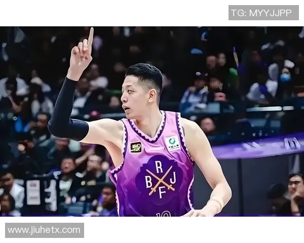 沈梓捷的篮球之路:从青涩少年到职业球员的成长历程与心路历程 沈梓捷的篮球之路:从青涩少年到职业球员的成长历程与心路历程